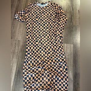Geometric Patterned Long Sleeve Dress